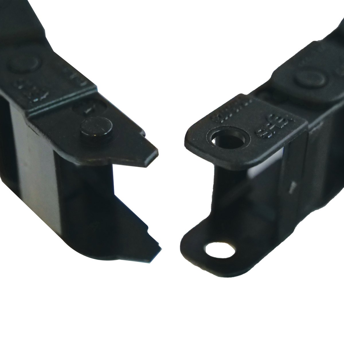 Igus® Series 05 E2 Micro Cable Carrier - QC Supply -