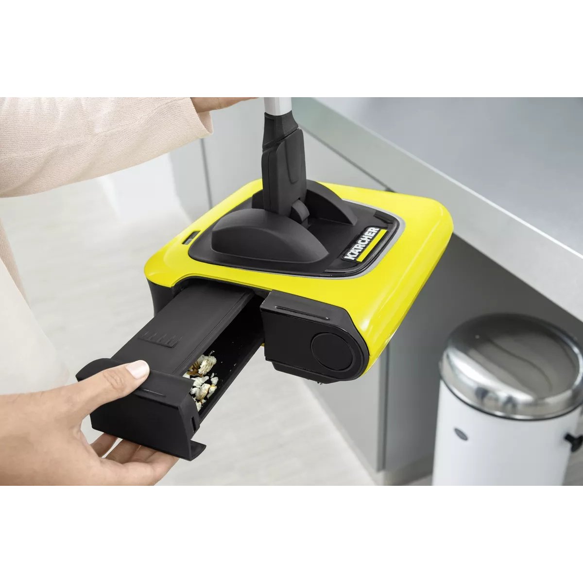 Karcher® KB 5 Cordless Electric Broom - QC Supply -