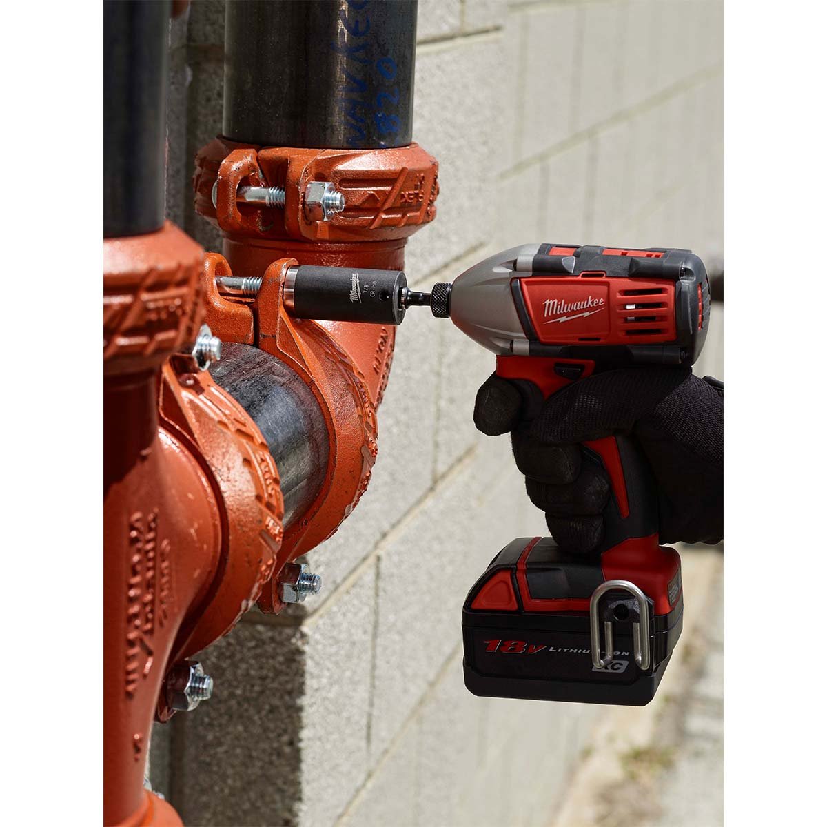 Milwaukee Tool Shockwave™ 1/4" Hex Shank To 1/4" Socket Adapter - QC Supply -