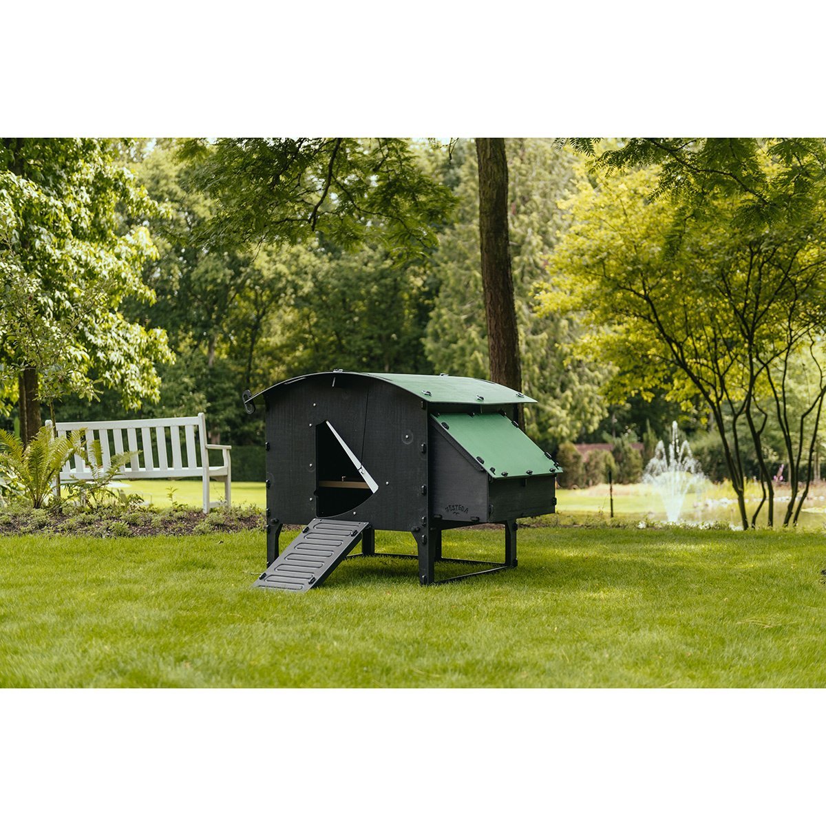 Nestera Large Lodge Chicken Coop - QC Supply -