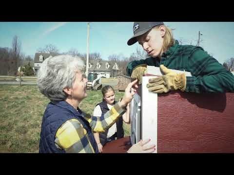OverEZ Chicken Coops - QC Supply -