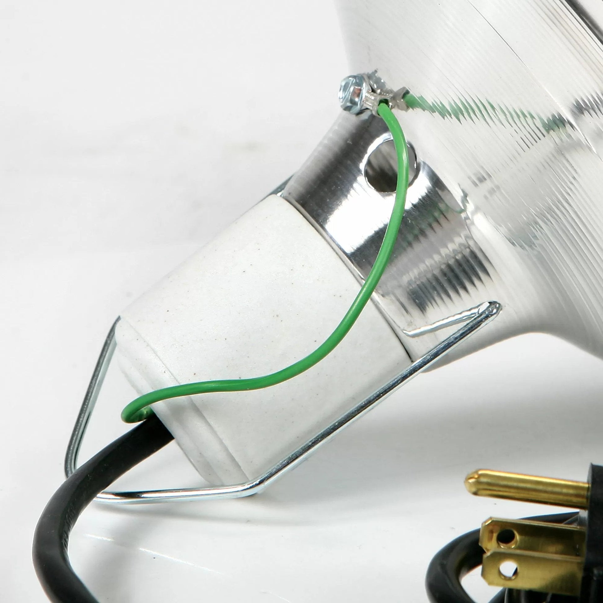 Quality Heat Lamp with Grounded Cord - QC Supply -