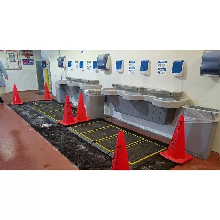 SaniStride® STRIDE Disinfectant Mat WIDE Runner Center Piece 1" Deep - QC Supply -