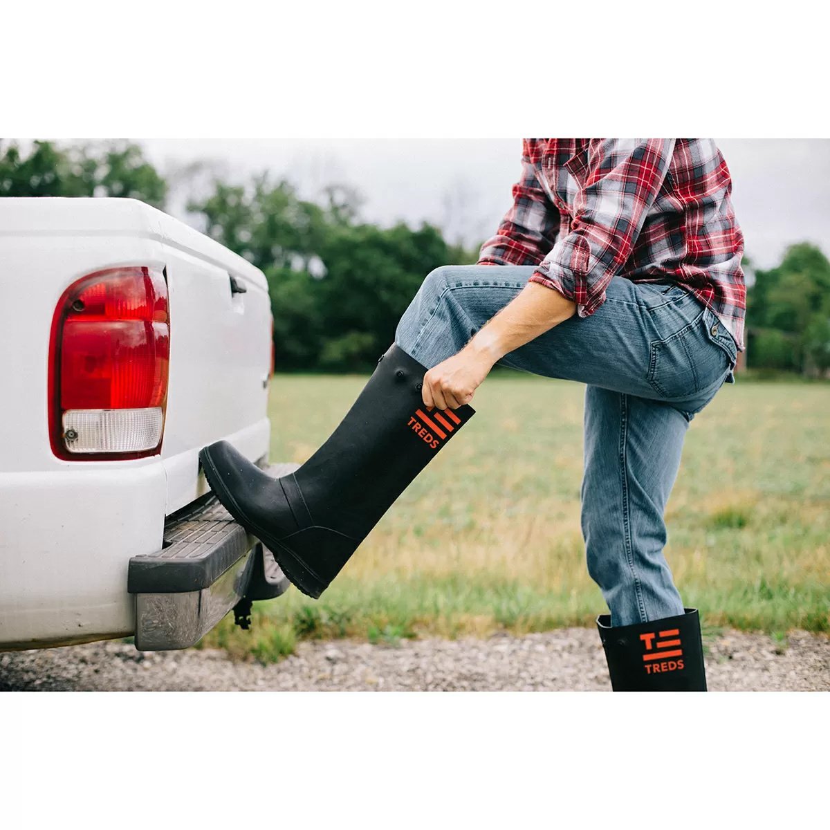 TREDS - 17" Overboot - QC Supply -