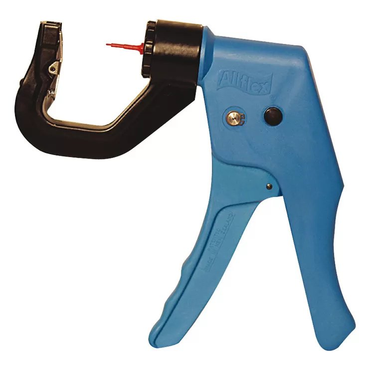 Allflex® Global Retract-O-Matic™ Visual/Panel Tag Applicator – QC Supply