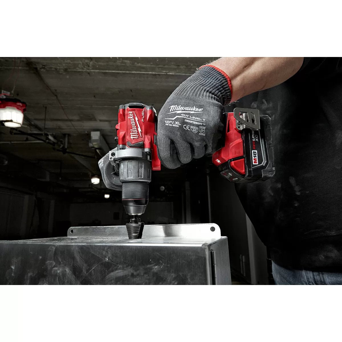 Milwaukee® Tool M18 FUEL™ 1/2" Hammer Drill Kit - QC Supply - 