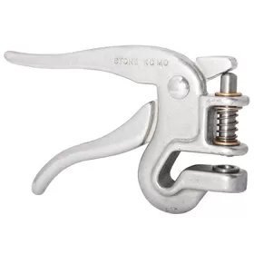 Stone Manufacturing Ear Punch - 1/4" - QC Supply - 