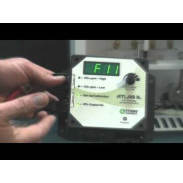 Titan Controls® Atlas® 3 - Day/Night CO2 Monitor/Controller - QC